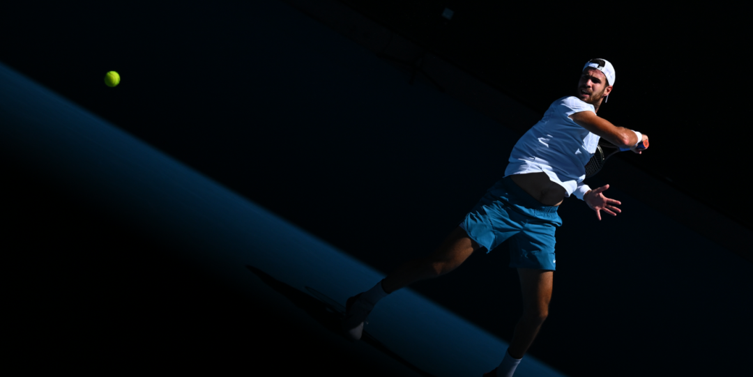 但至少在目 但至少在目