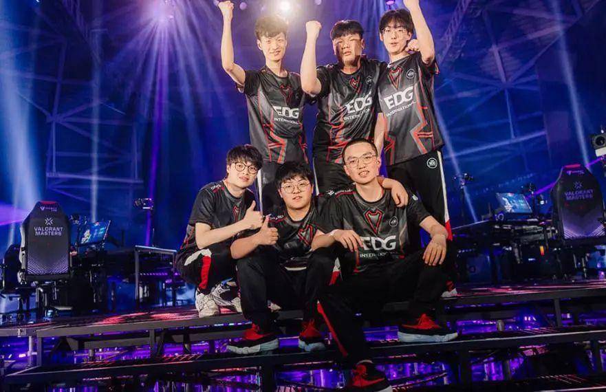 而汤普森的 而汤普森的