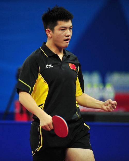 队内前列 队内前列